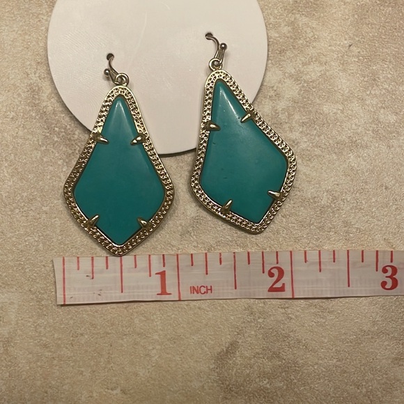 Kendra Scott Alex Gold Drop Earrings in Teal - Picture 7 of 8